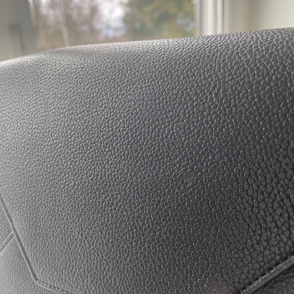 CELINE SMALL CABAS PHANTOM IN SOFT GRAINED CALFSKIN BLACK - Picture 3 of 4